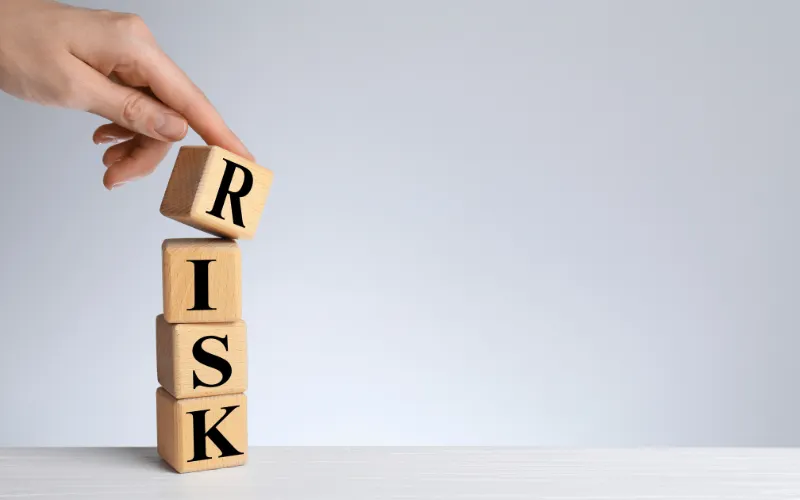 how to avoid risk with retirement planning